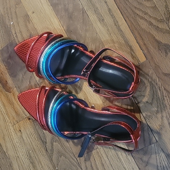 SHEIN SANDALS - Picture 6 of 6